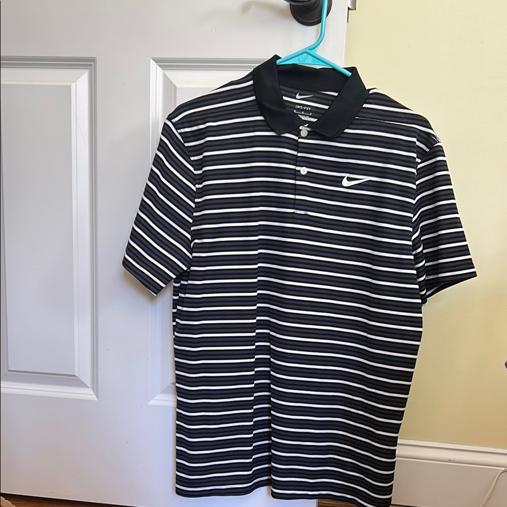Nike Men's Black Striped Polo Shirt